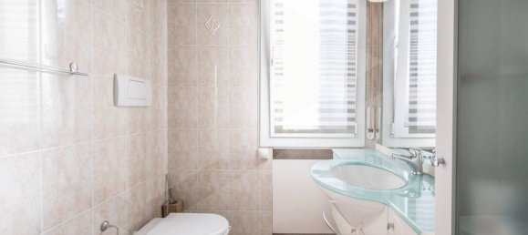 4 rooms Apartment in Bologna, Italy No. 26260 21