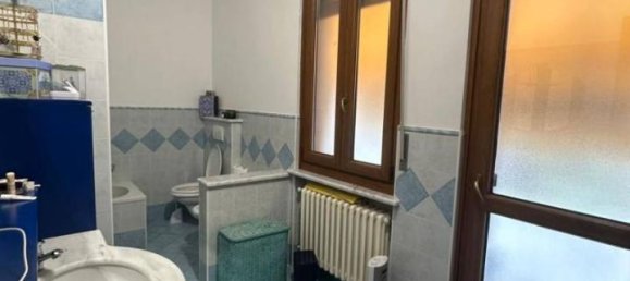 4-salle Appartement à Verzuolo, Italy No. 11615 23