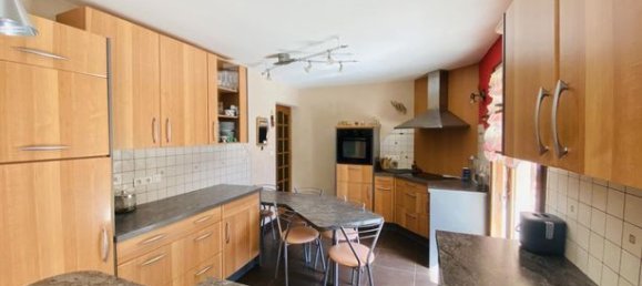 5 bedrooms House in Luneville, France No. 314733 11