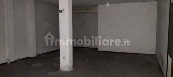 200m² Garage in Rovato, Italy No. 261893 3