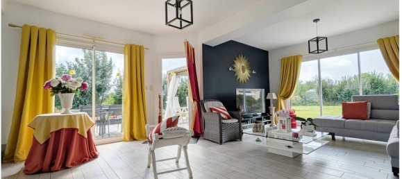 4 bedrooms House in Manche, France No. 355020 6