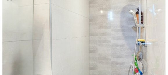 4 bedrooms House in Manche, France No. 355020 15