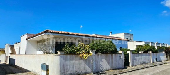 3 bedrooms Villa in Alessano, Italy No. 319307 5