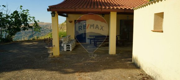 2 Schlafzimmer Haus in Enna, Italy, Nr. 319922 28