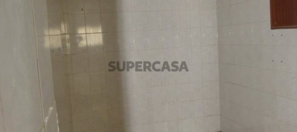 95m² Commercial property in Benavente, Portugal No. 152998 11