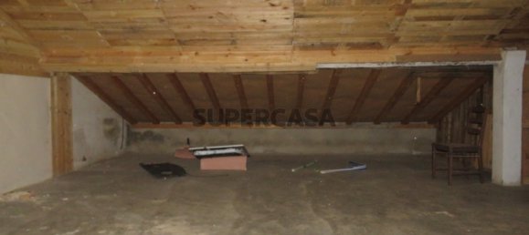 95m² Commercial property in Benavente, Portugal No. 152998 18