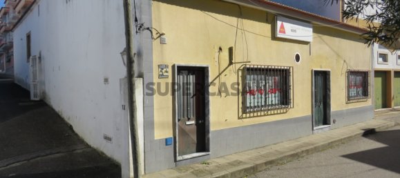 95m² Commercial property in Benavente, Portugal No. 152998 3