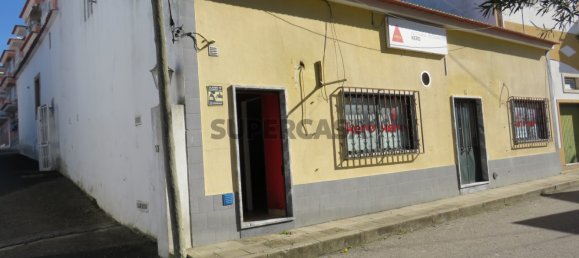 95m² Commercial property in Benavente, Portugal No. 152998 2
