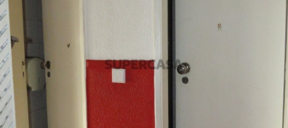 95m² Commercial property in Benavente, Portugal No. 152998 8