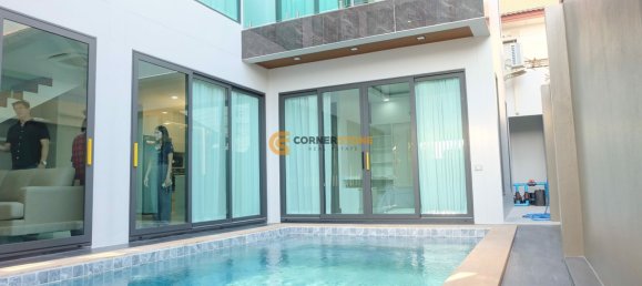 160m² House in Pattaya, Thailand No. 26327 4