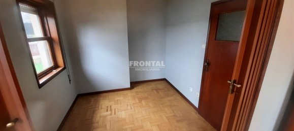 2 bedrooms Apartment in Valbom, Portugal No. 11702 6