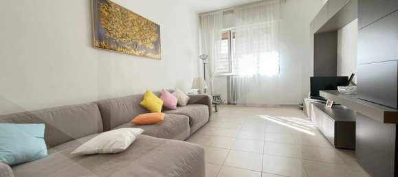 2 rooms Apartment in Bari, Italy No. 28940 32