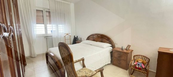 2 rooms Apartment in Bari, Italy No. 28940 27