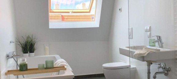 2 rooms Penthouse in Friedrichshain, Germany No. 238302 4