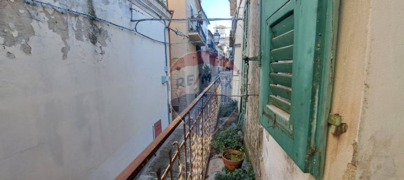 8 rooms House in Lanciano, Italy No. 292993 13