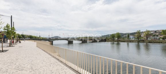 2100m² Building in Coimbra, Portugal No. 60530 11