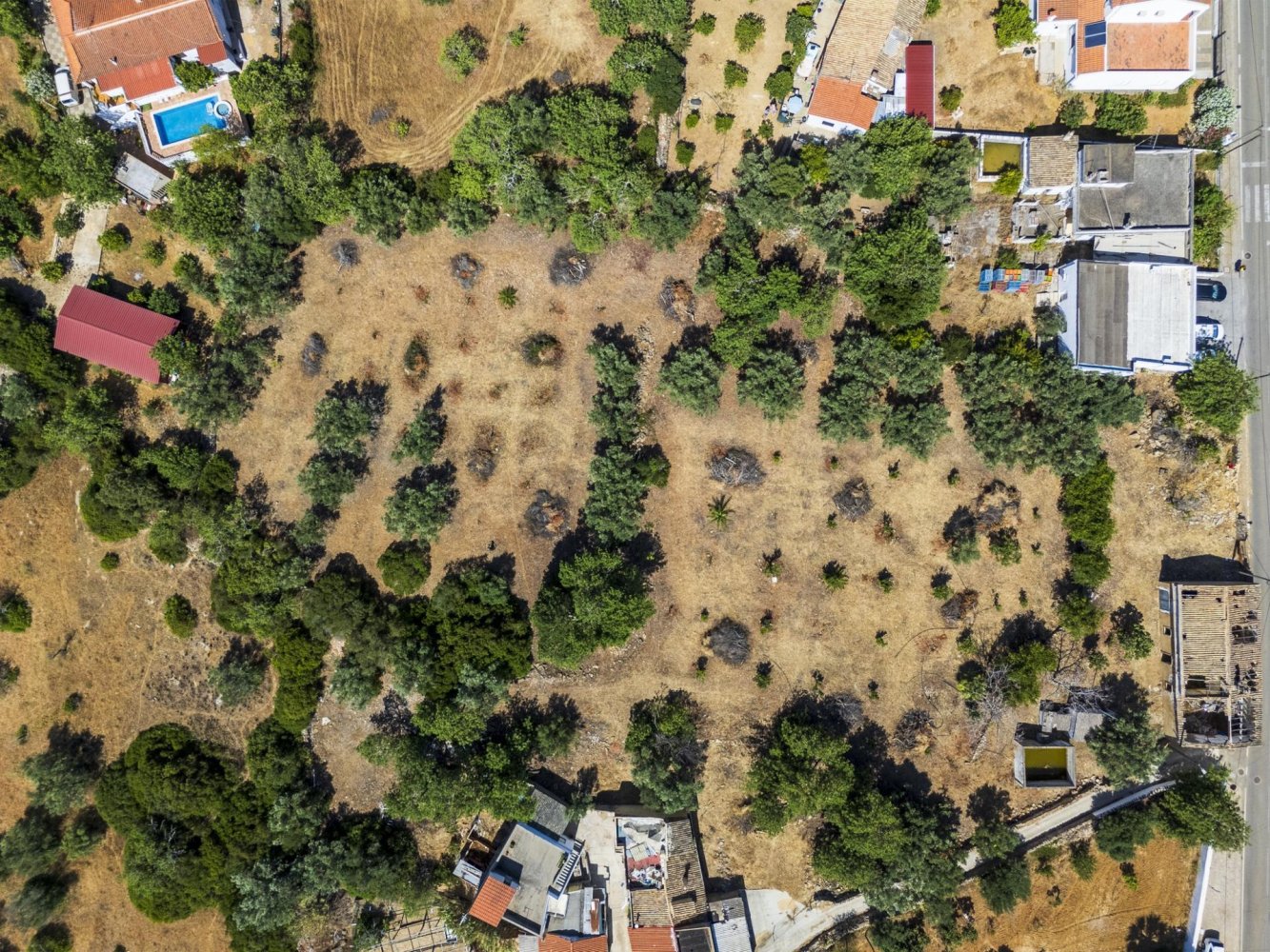 450m² Land in Loule, Portugal No. 197309