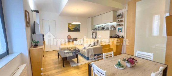1 bedroom Apartment in Turin, Italy No. 49784 6