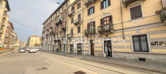 1 bedroom Apartment in Turin, Italy No. 49784 26