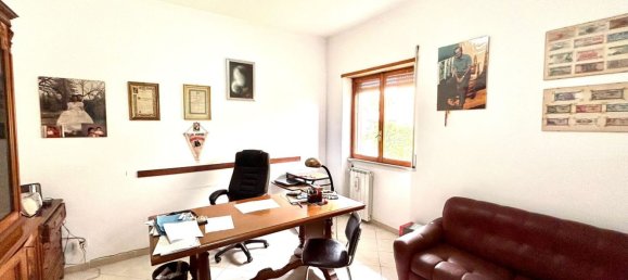5 Schlafzimmer Wohnung in Rome, Italy, Nr. 360082 25