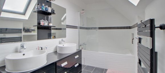 3 Schlafzimmer Haus in Vernouillet, France, Nr. 182456 21