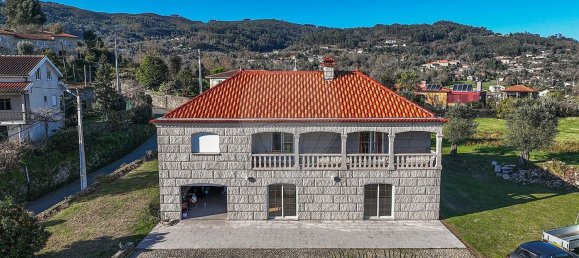 3 bedrooms House in Vila de Prado, Portugal No. 157498 2