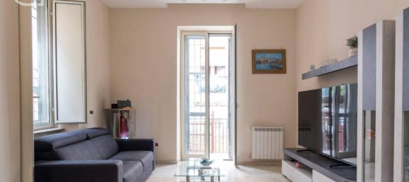 4 rooms Villa in Portici, Italy No. 35617 5