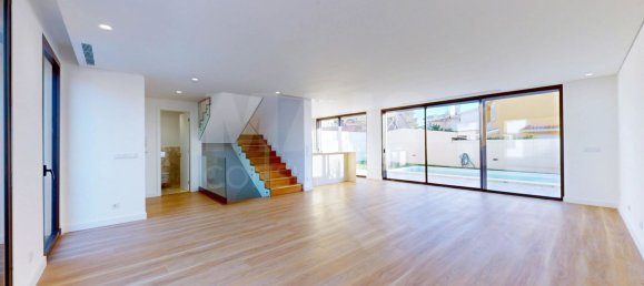 4 bedrooms House in Cascais, Portugal No. 170553 8