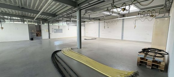 Armazém em Weiden in der Oberpfalz, Germany 1342 m² N.º 236994 4