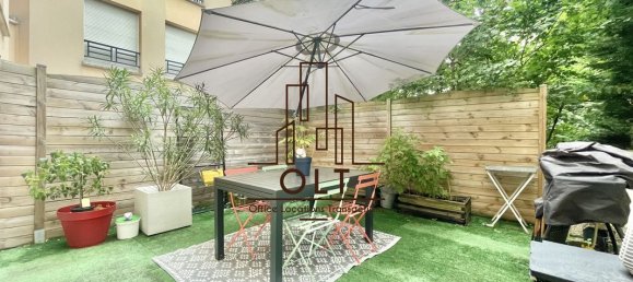 2 bedrooms Apartment in Suresnes, France No. 165007 21