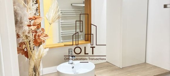 2 bedrooms Apartment in Suresnes, France No. 165007 12