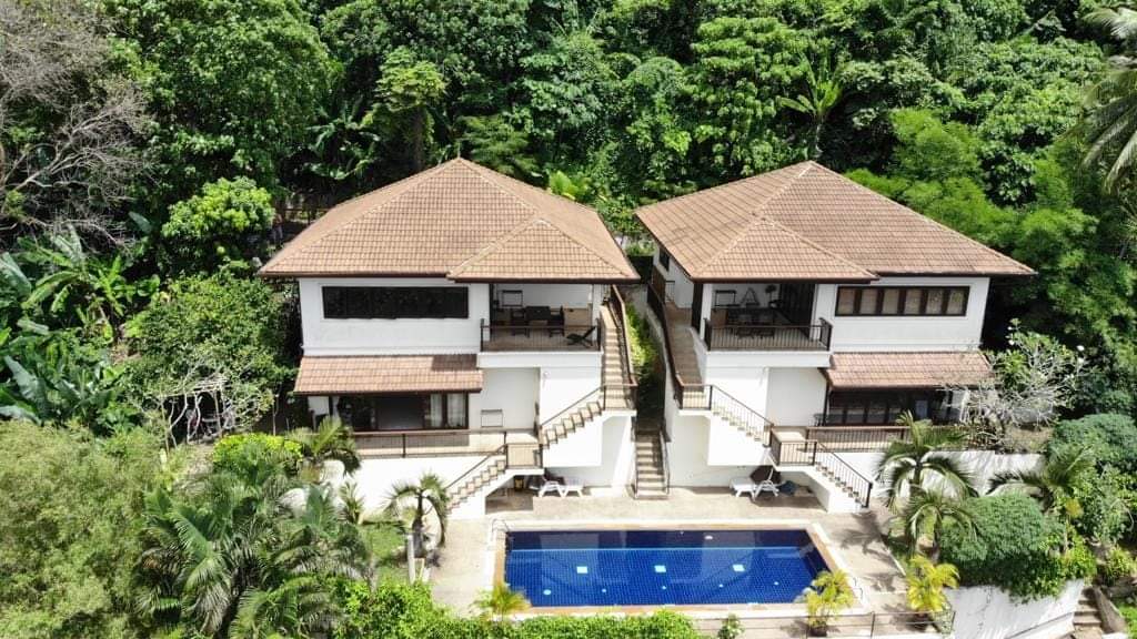 6 bedrooms Villa in Karon, Thailand No. 11575