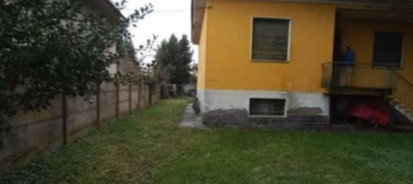 4-salle Villa à Corbetta, Italy No. 285257 3