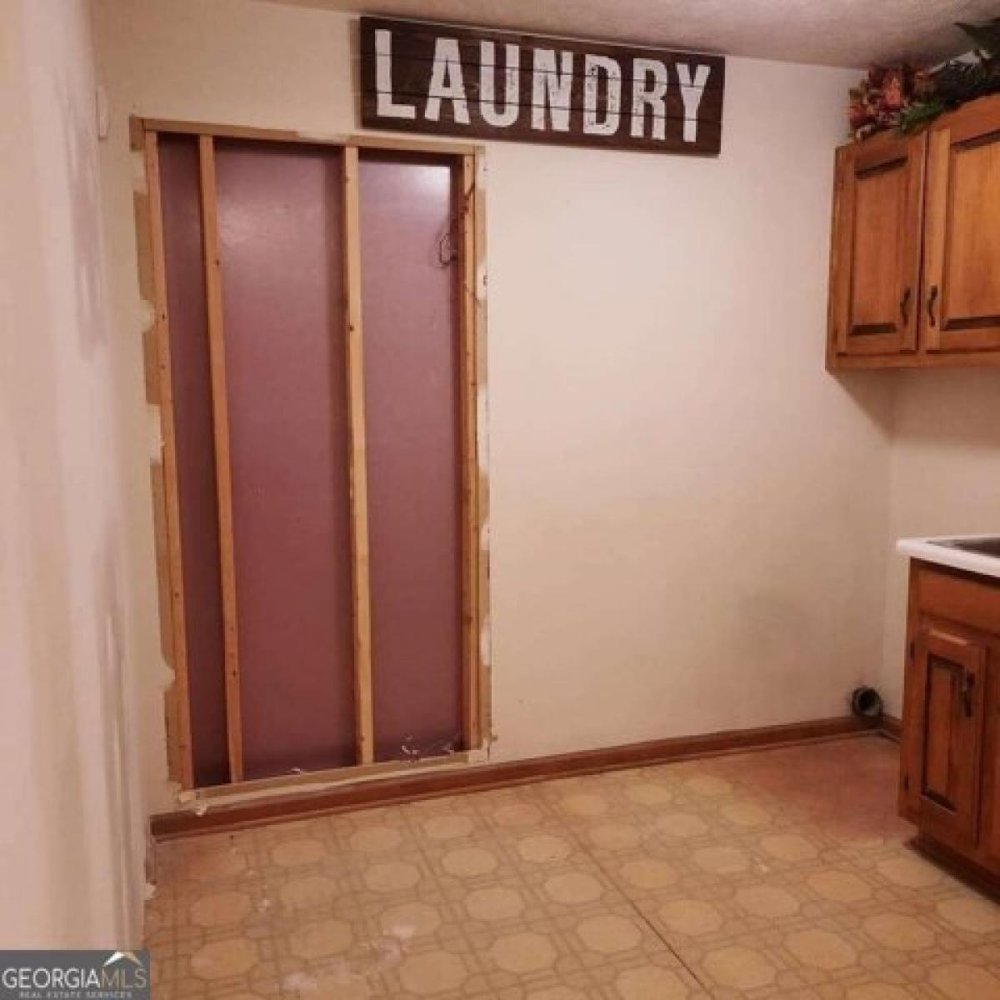 5 bedrooms House in Stone Mountain, USA No. 414642