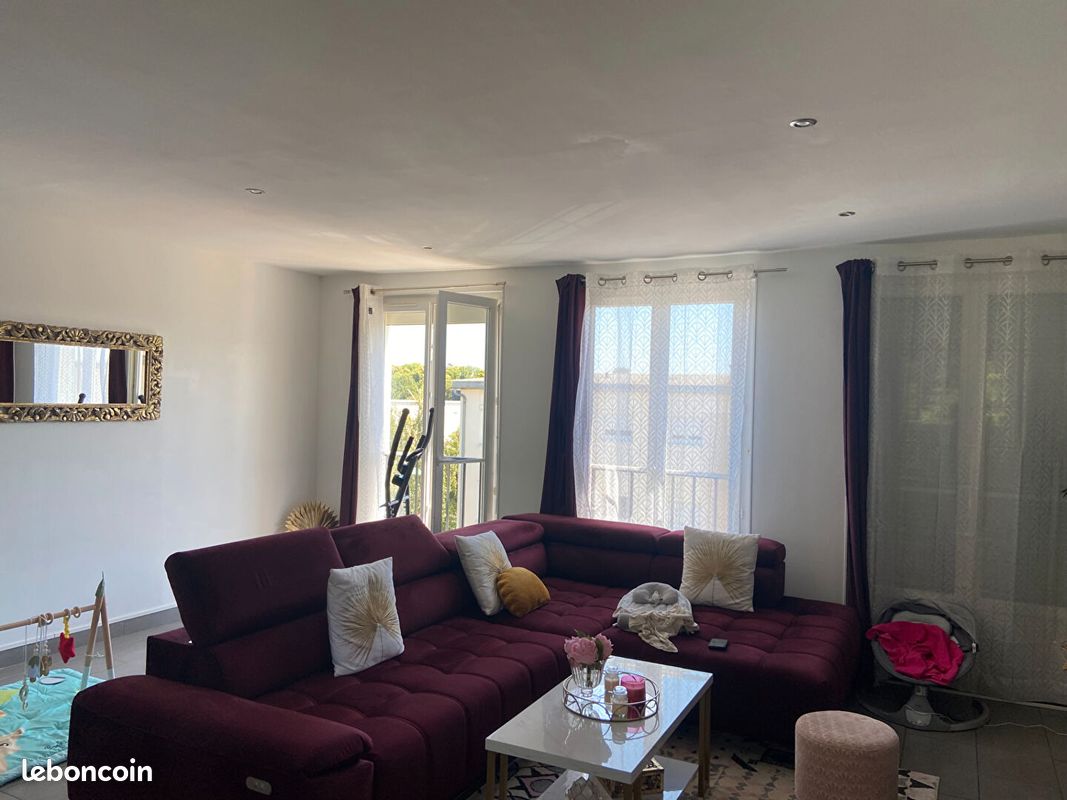 3 chambres Appartement à Saint-Jean-de-Braye, France No. 97324