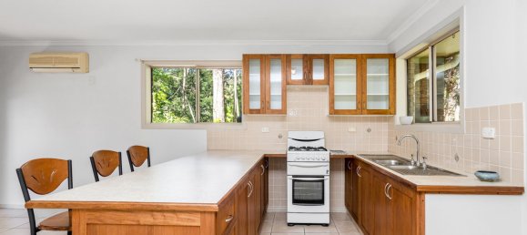 4 bedrooms House in Nunderi, Australia No. 531 14