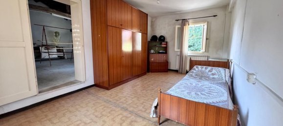 5 bedrooms House in Castelguglielmo, Italy No. 343843 2