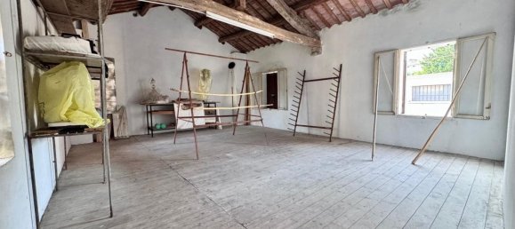 5 bedrooms House in Castelguglielmo, Italy No. 343843 9