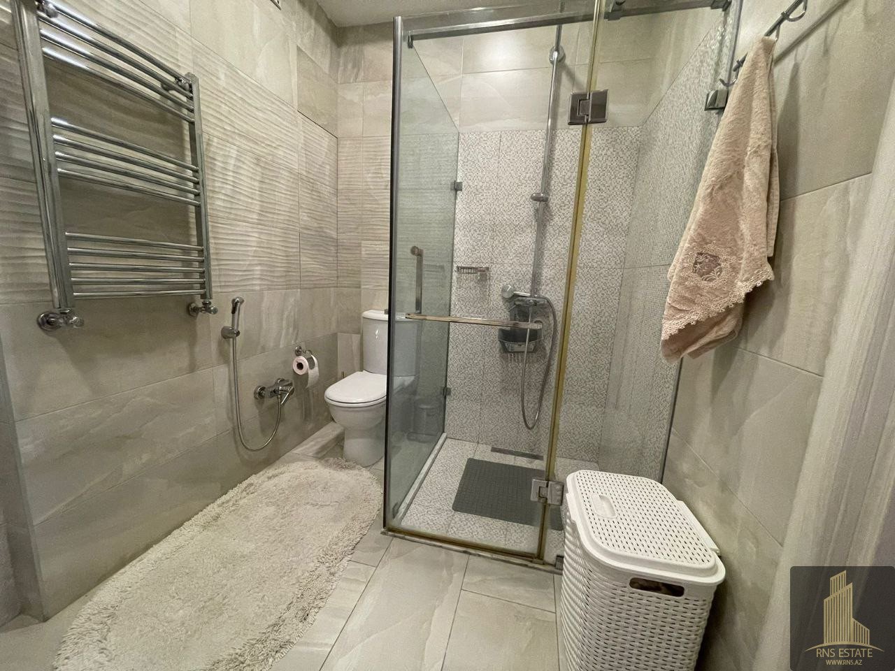 Apartamento de 3 dormitorios en Khatay, Azerbaijan No. 1724