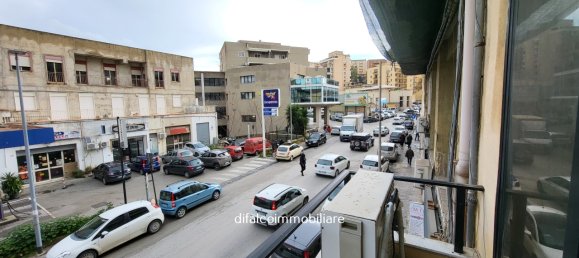 5 rooms Apartment in Agrigento, Italy No. 153393 4