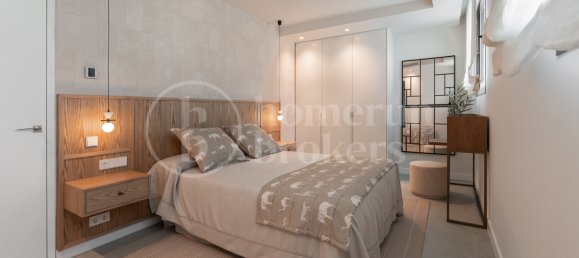 5 bedrooms Villa in Marbella, Spain No. 101360 16