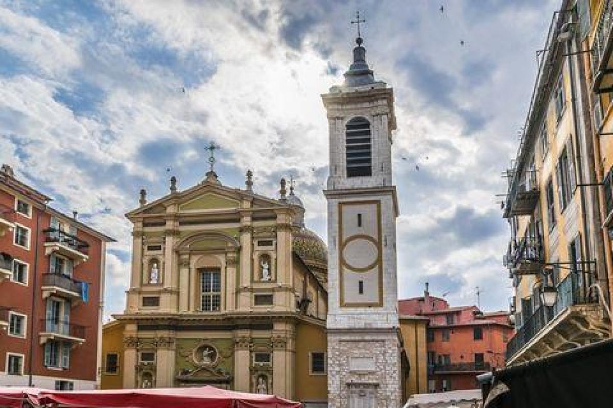 Bureau à Nice, France 70m² No. 18232