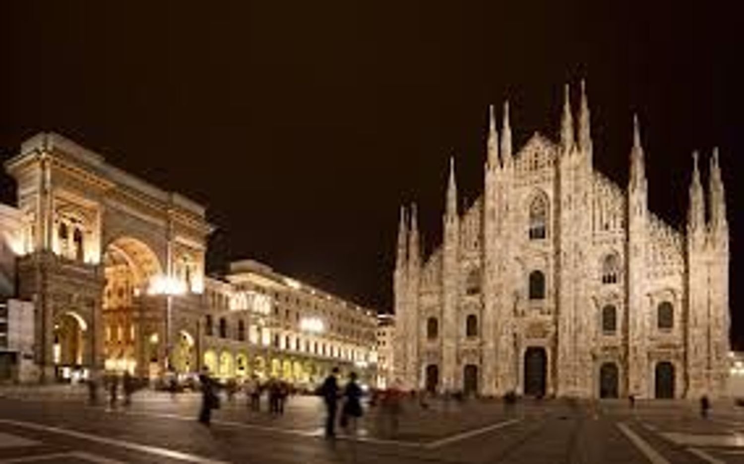 20غرفة شقة في Milan, Italy رقم 247921