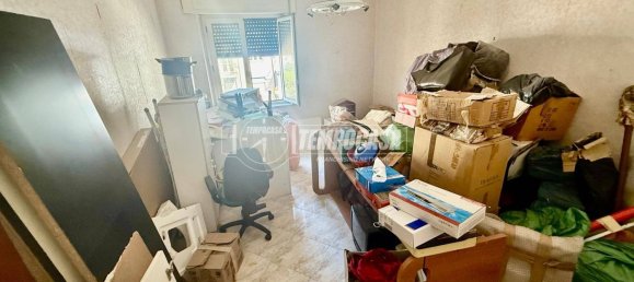 3 bedrooms Apartment in Naples, Italy No. 264222 10