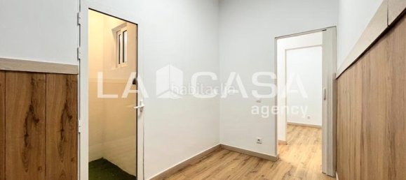 Propriété commerciale à Badalona, Spain 44m² No. 135977 10