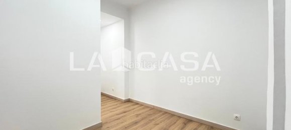 Propriété commerciale à Badalona, Spain 44m² No. 135977 16