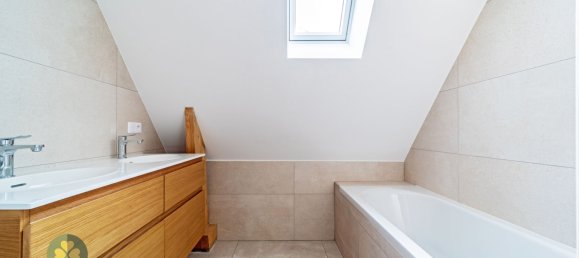 3 bedrooms House in Gambais, France No. 182332 17