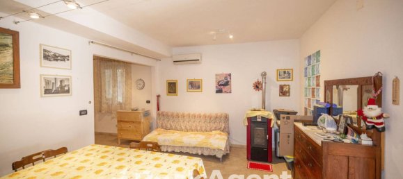 1 chambre Appartement à Messina, Italy No. 271308 7