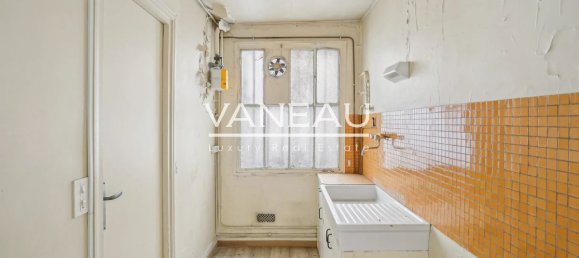 2 chambres Appartement à Paris, France No. 163968 8