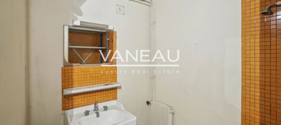 2 chambres Appartement à Paris, France No. 163968 9